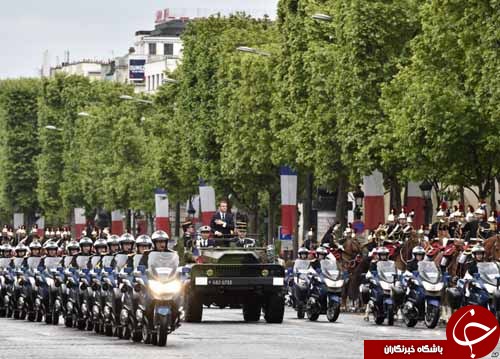 تصاویر روز: از گرامیداشت روز مادر پشت حصار مرزی مکزیک تا انفجار کنترل شده در نپال