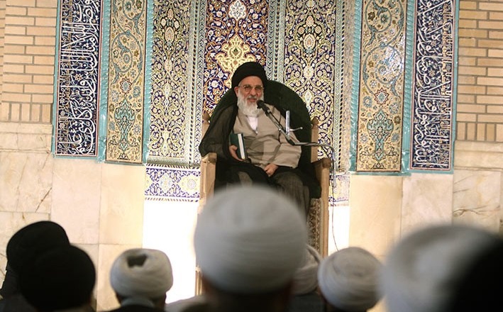 آيت&zwnj; الله&zwnj; هاشمى شاهرودى را بیشتر بشناسید