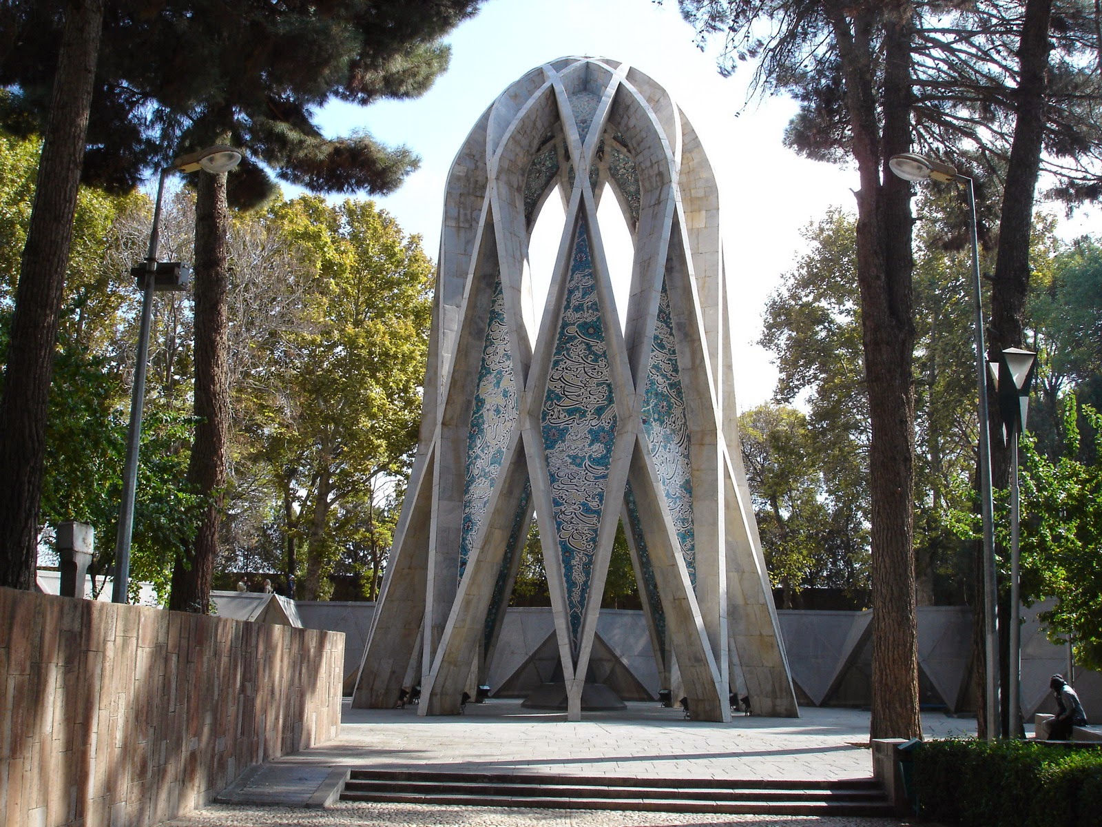 از چهارطاقی دانشمندان ایرانی تا رمان گرگ دریا نوشته جک لندن