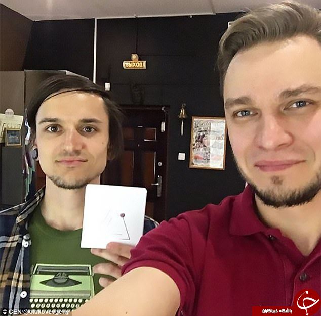 اقدام عجیب پسر جوان برای تشخیص جهت شمال و جنوب+ تصاویر