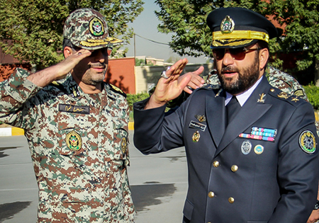 امیر اسماعیلی از گردان موشکی این منطقه و سایت رادار مکران بازدید کرد