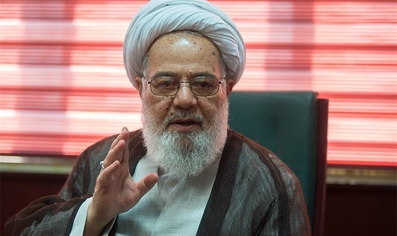 حضور پر رنگ مردم پای صندوق‌های رای توطئه دشمنان را خنثی می‌کند