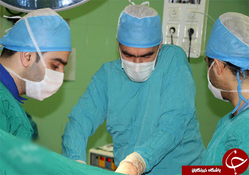 خارج کردن توده بزرگ کبدی از بیمار جوان + تصاویر