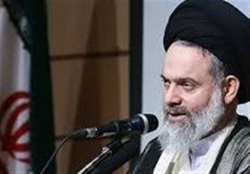 مردم با حضور باشکوه در انتخابات برگ زرین دیگری در کارنامه درخشان انقلاب بیافزایند