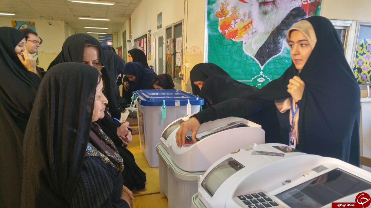 نمایش حضور از لنز دوربین باشگاه خبرنگاران