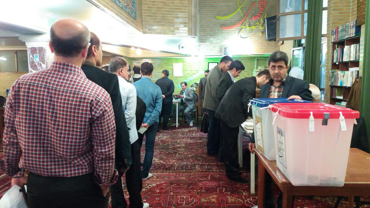 آغاز رای گیری در آذربایجان شرقی