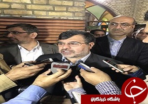 استاندار قزوین در صف رای گیری