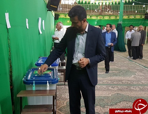 همبستگی مردم استان یزد در جشن باشکوه انتخابات با حضور حداکثری+تصویر