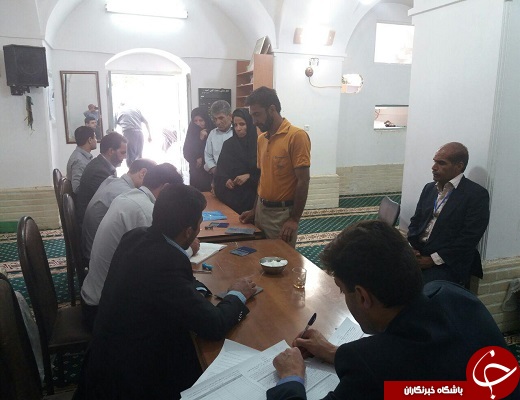 همبستگی مردم استان یزد در جشن باشکوه انتخابات با حضور حداکثری+تصویر