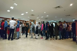 صف طولانی اخذ رای در سفارت ایران در "کوالالامپور"