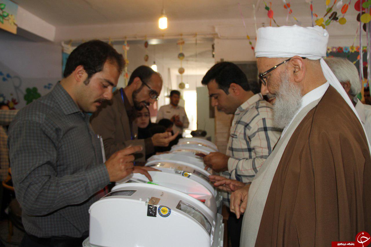 حضور پرشور اهل سنت خراسان رضوی در انتخابات+تصاویر