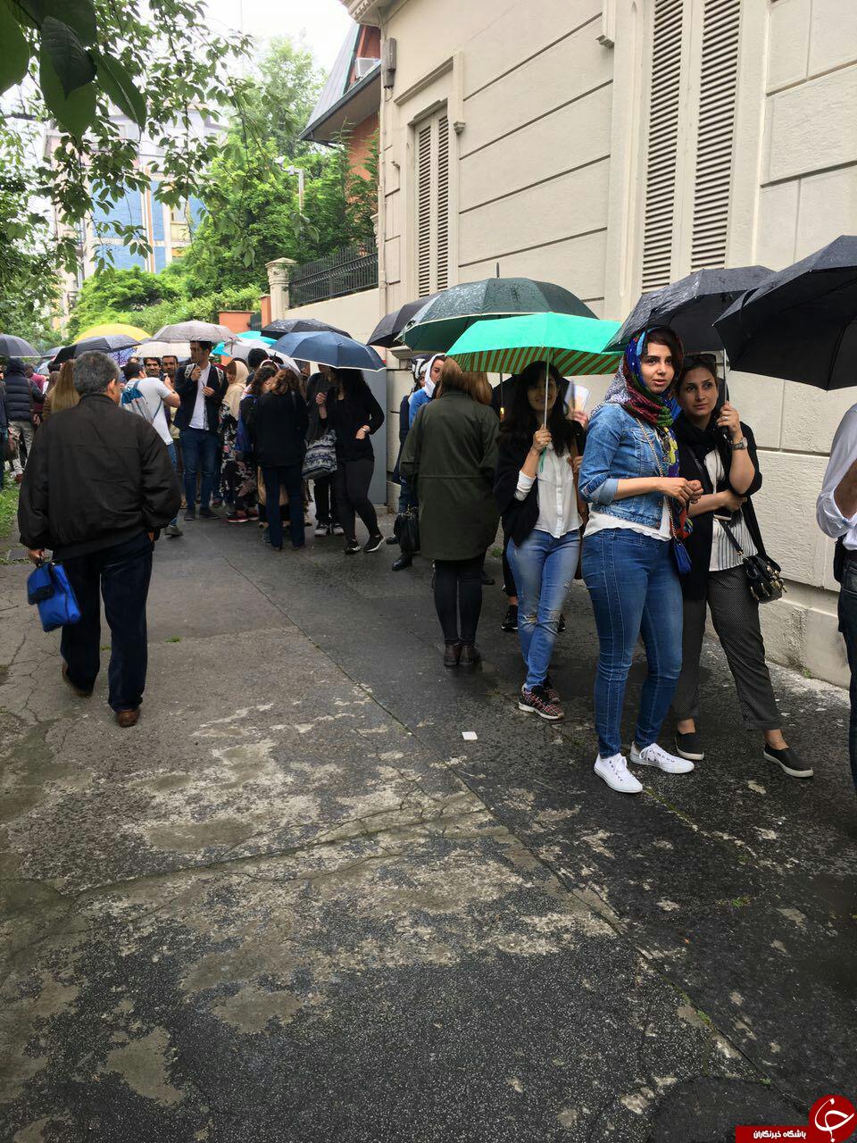 برگزاری دوازدهمین دوره انتخابات ریاست&zwnj;جمهوری ایران در کشورهای مختلف / حماسه ایرانیان در خارج از کشور + تصاویر