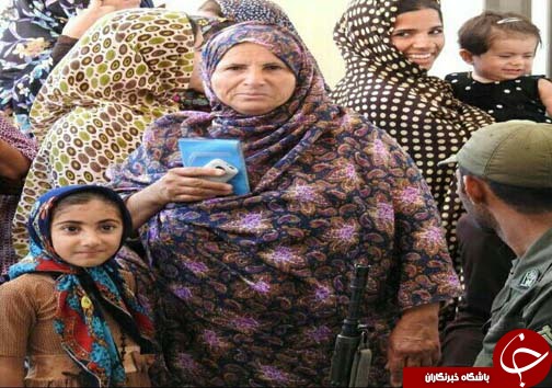 حضورپرشور اهل سنت و اقوام  هرمزگان مختلف در انتخابات + تصویر