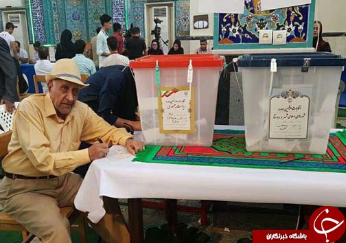 حضورپرشور اهل سنت و اقوام  هرمزگان مختلف در انتخابات + تصویر