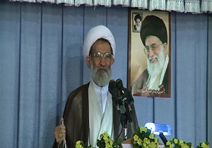 سرنوشت کشور به دست مردم تعیین می‌شود