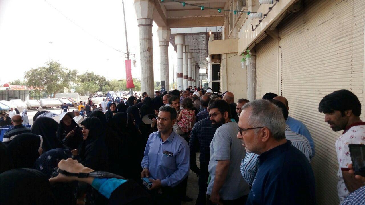 حضور پر شور زائران ایرانی پای صندوق&zwnj;های رأی در کربلای معلی