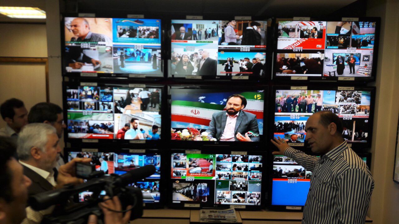 بازدید معاون رسانه ملی از ستاد انتخابات امور استان&zwnj;های صدا و سیما