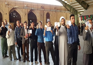 نیم میلیون کرمانشاهی رای خود را به صندوق انداخته‌اند