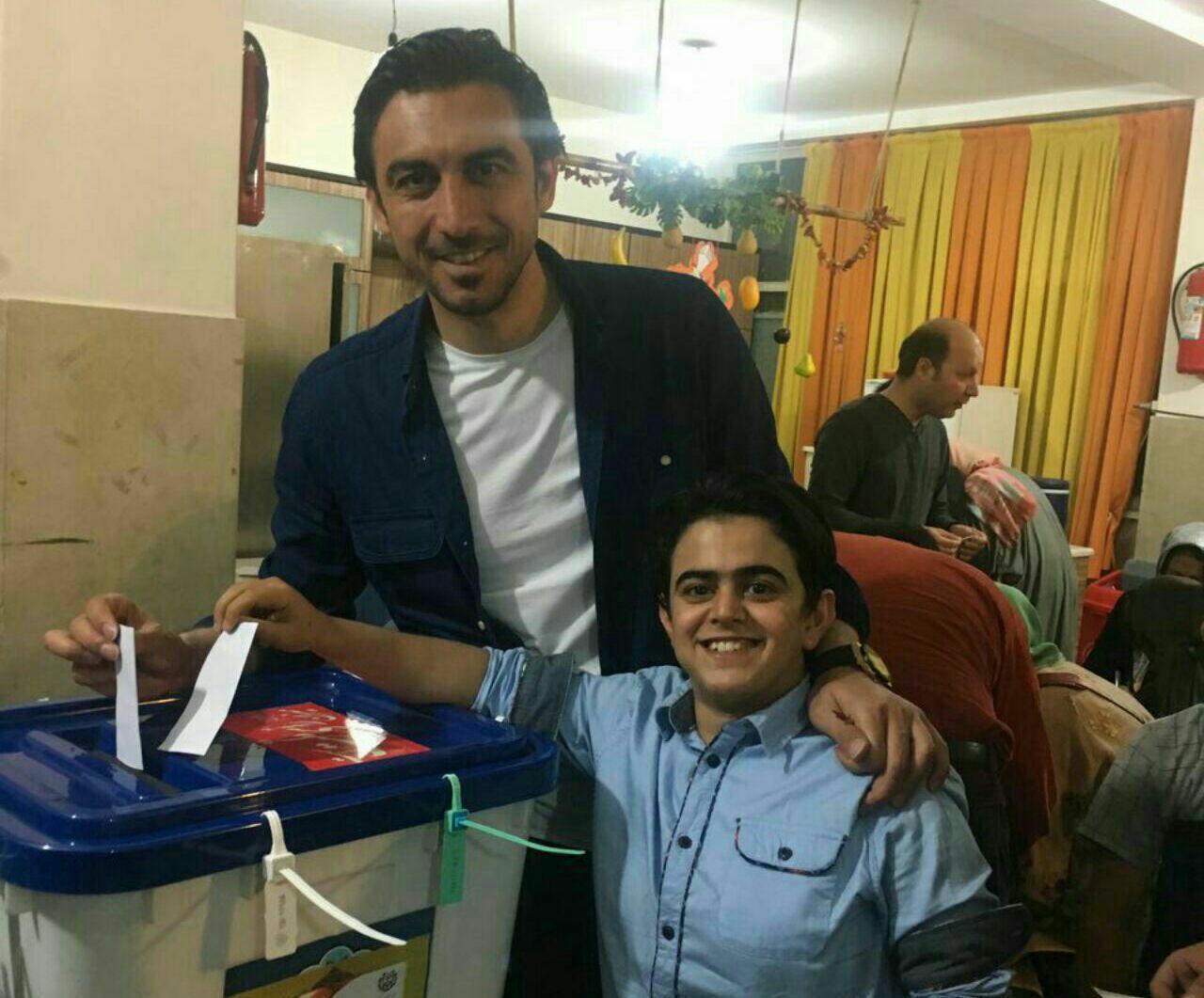 حضور ورزشکاران پای صندوق های رای انتخابات ریاست جمهوری