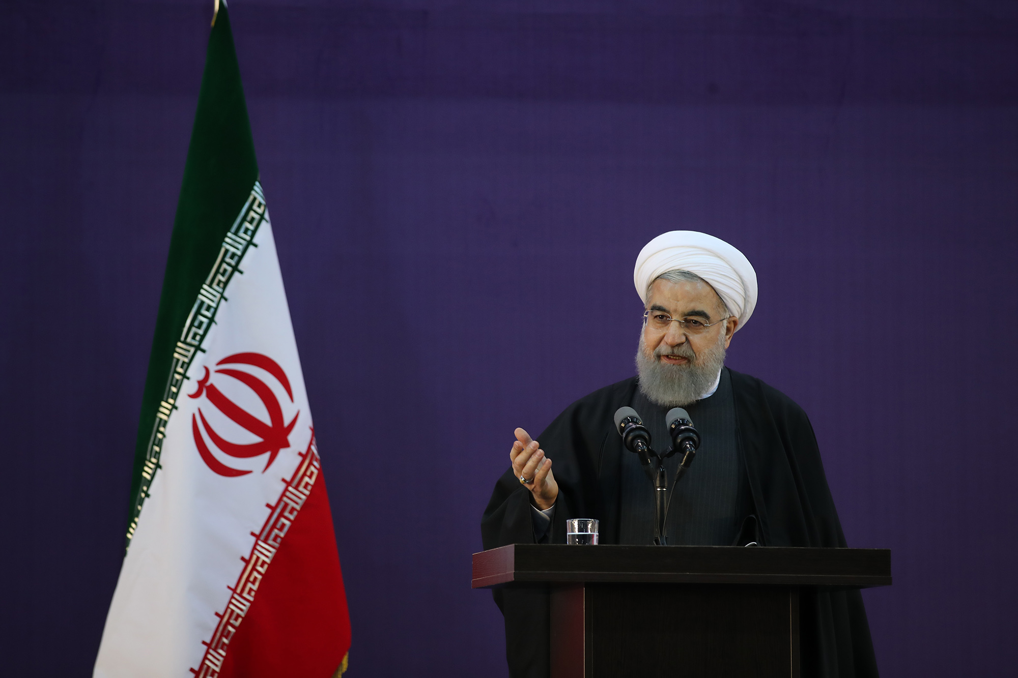 آغاز سخنرانی رئیس جمهور در پنجمین اجلاس بین المللی مجمع جهانی شهرهای اسلامی