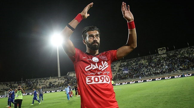 رامین رضاییان هواداران پرسپولیس را قال گذاشت +عکس