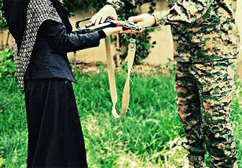 حرف&zwnj;های همسر شهید مدافع حرم: غریبه و آشنا حرف&zwnj;هایی می&zwnj;زنند که جگر آدم را می&zwnj;سوزاند +فیلم