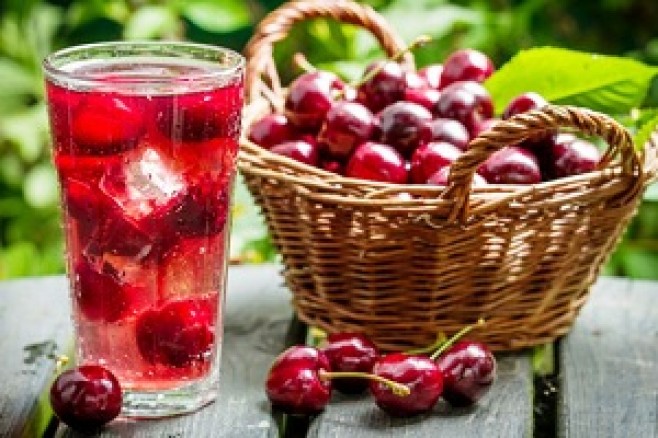 چه کسانی نباید گیلاس بخورند؟