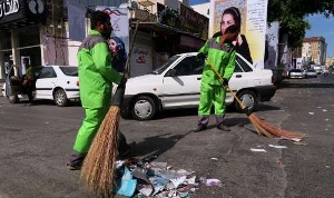 آغاز طرح پاكسازی سطح شهر ارومیه از آثار تبلیغاتی انتخابات