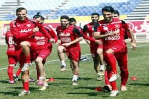 کامیابی&zwnj;نیا ناظر تمرین یکشنبه سرخپوشان