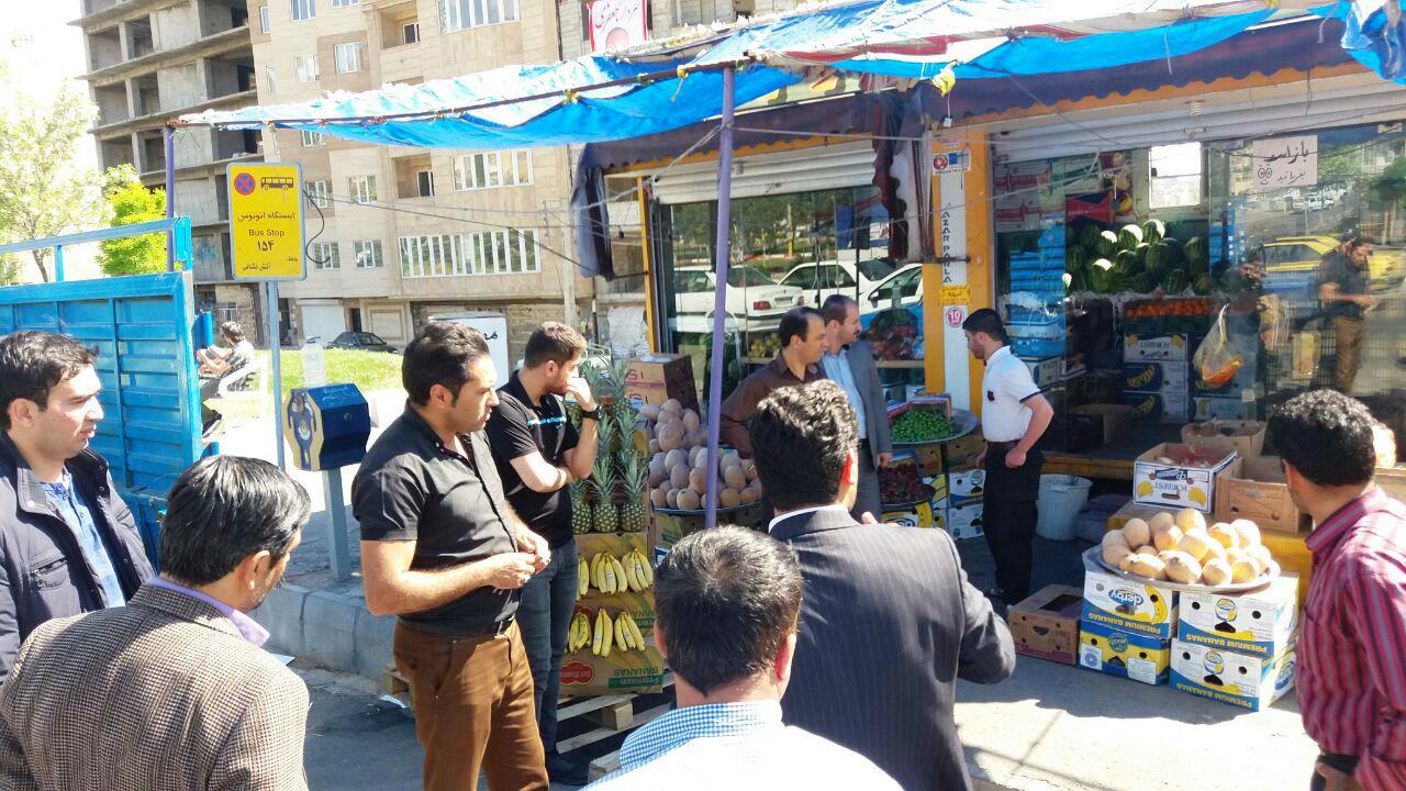اجرای طرح ضربتی جمع&zwnj;آوری و رفع سدمعبر با همکاری نیروی انتظامی