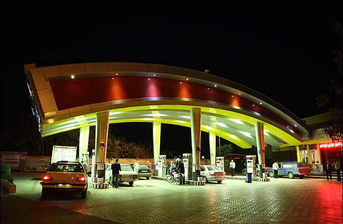 حدود 20هزار بازرسی از نازل&zwnj;های سوخت در استان تهران انجام شد/کم&zwnj;فروشی یک درصدی نازل&zwnj;های پمپ&zwnj; بنزین&zwnj;