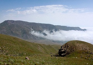 زندگی سالم با نشاط و امید شعار گروه کوهنوردی دانشگاه