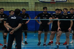 جوانان والیبال به دنبال دفاع از عنوان قهرمانی