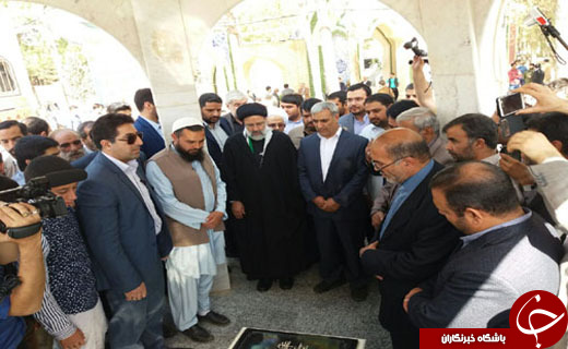 حضور حجت الاسلام و المسلمین رئیسی در گلزار شهدای بیرجند+تصاویر