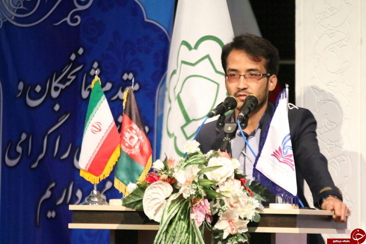 دومین جشنواره بین المللی رسول مهربانی روز گذشته با اعلاماسامی نفرات نخست به کار خود پایان داد. دومین جشنواره بین المللی رسول مهربانی روز گذشته با اعلاماسامی نفرات نخست به کار خود پایان داد.