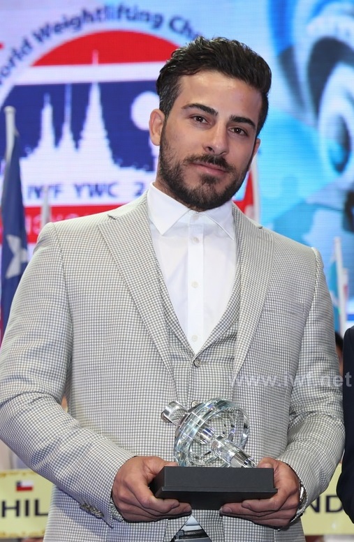 رستمی عازم ترکمنستان شد