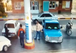 انفجار وحشتناک نیسان وانت در ایستگاه CNG ساوه + فیلم