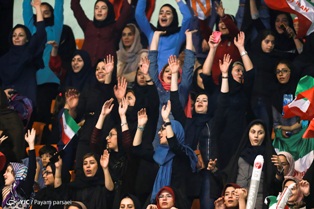 پرونده حضور بانوان در ورزشگاه ها باز شد