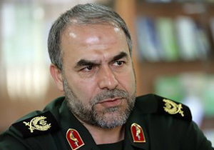 ادبیات جنگی دشمن با ملت ایران با هدف انحراف از مسائل اصلی صورت می‌گیرد
