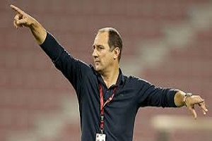 استیماچ سرمربی پولادی باقی ماند