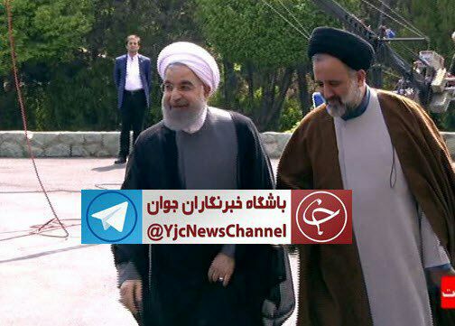 روحانی برای برگزاری اولین مناظره در صدا و سیما حضور یافت