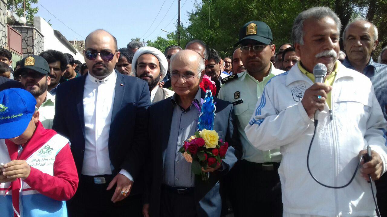 پیاده روی با هوشنگ مرادی کرمانی