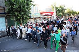 برگزاری همایش پیاده روی خانوادگی در شهرزرنق