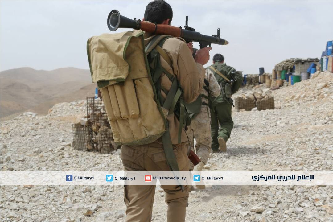 ورود رزمندگان مقاومت به مناطق اشغالی مرز لبنان/ بالا گرفتن دوئل داخلی تکفیری&zwnj;ها در غرب سوریه