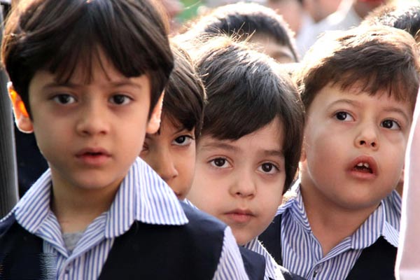 خدمات رایگان برای گروه سنی کودکان و نوجوانان