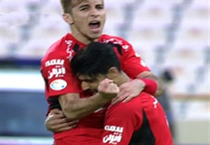 گل دوم پرسپولیس به ذوب‌آهن + فیلم