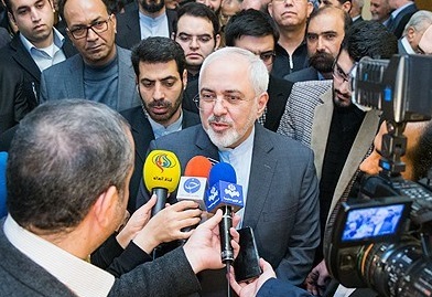 ظریف: آمریکایی&zwnj;ها باید بفهمند که ایران امنیت خود را به اتکاء ملت بدست آورده است