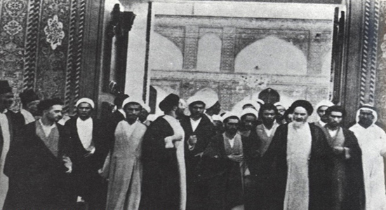 تصاویر دیده نشده از امام خمینی&zwnj; (ره) در عراق
