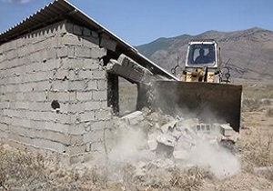 تخریب 13 باب مغاز غیرمجاز در ناحیه منفصل شهری ننله سنندج