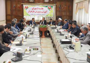 کنترل جهت گیری محوری با توسعه متوازن آموزش و پرورش